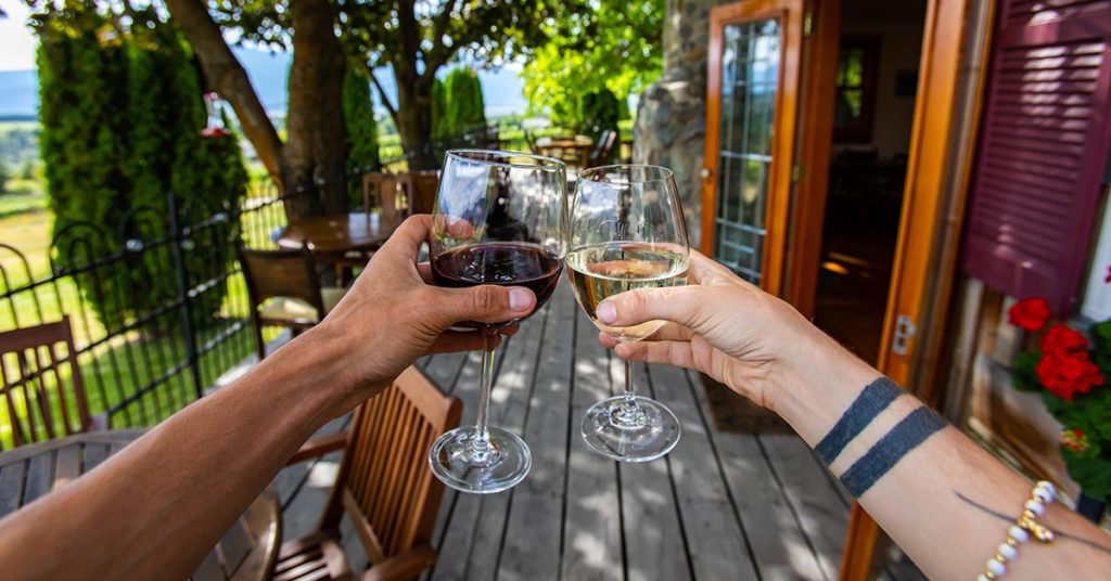 ‘We-Sheds’ With A Shared Deck Are Perfect For Couples Who Want Some Extra Space - Featured image