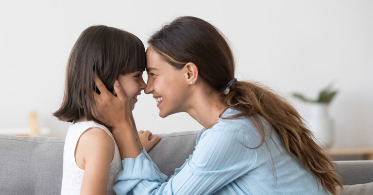 Why Being a Single Mom is Something to Be Thankful For - Featured image