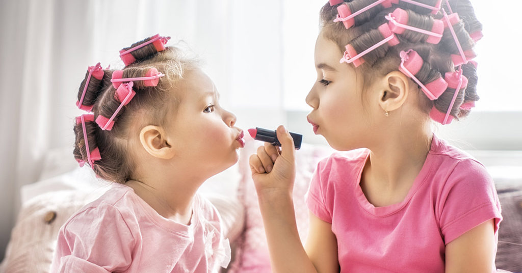 5 Things I Learned Growing Up As A Girl (That I Shouldn’t Have Had To) - Featured image