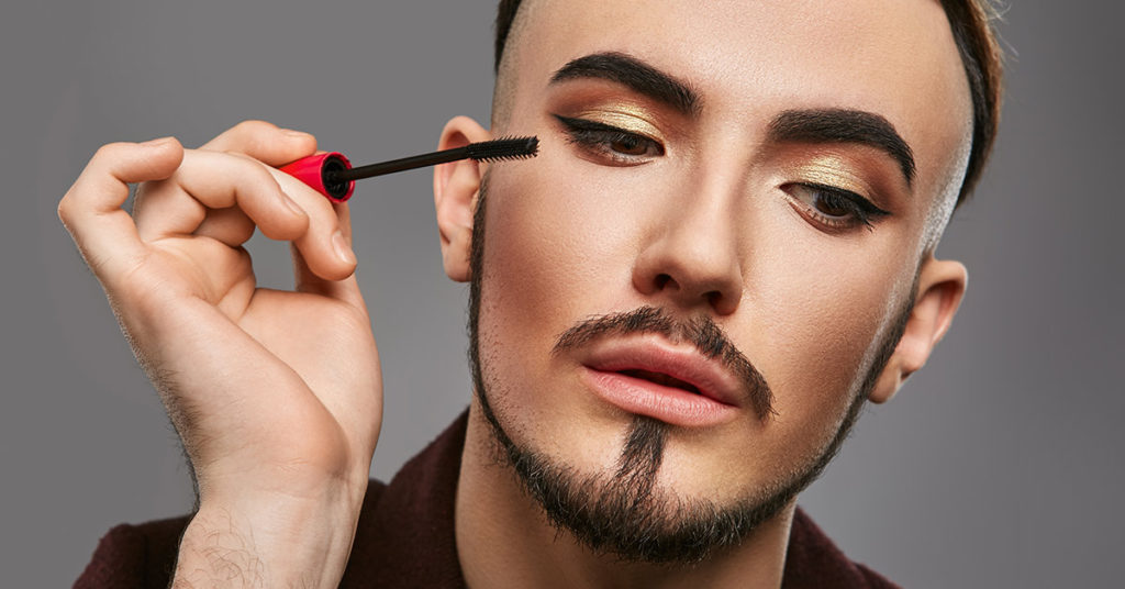 Why More And More Men Are Wearing Makeup Today - Featured image