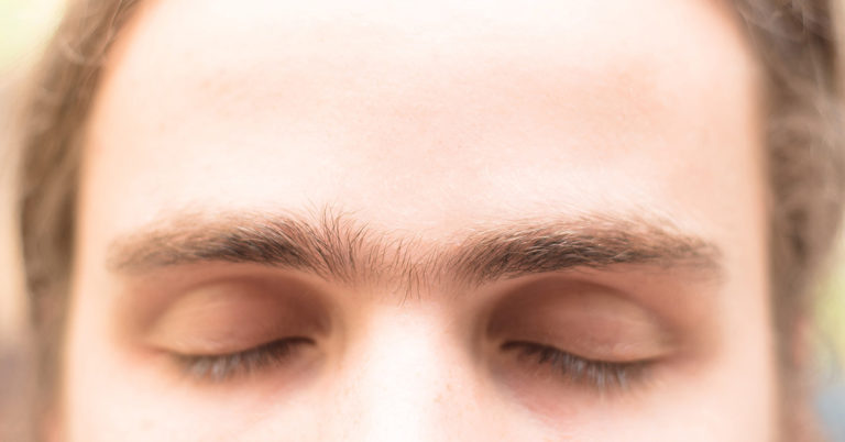 Woman Refuses To Shave Moustache Or Unibrow To ‘Weed Out’ Bad Dates - Featured image