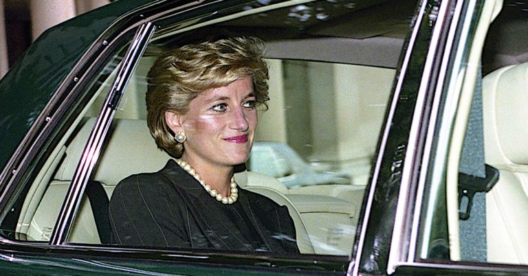Diana made sure Harry inherited her money for when he wanted to leave the royal family: “I think she saw it coming - Featured image