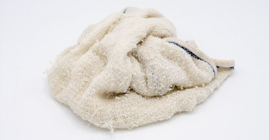 Mom Orders Chicken For Her Son But Gets A Deep-Fried Towel Instead - Featured image