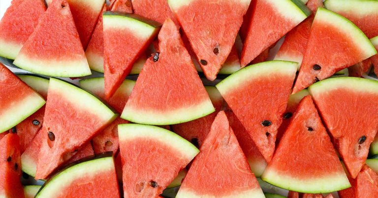 People Are Putting Mustard on Their Watermelon And Apparently, It’s Not Bad - Featured image