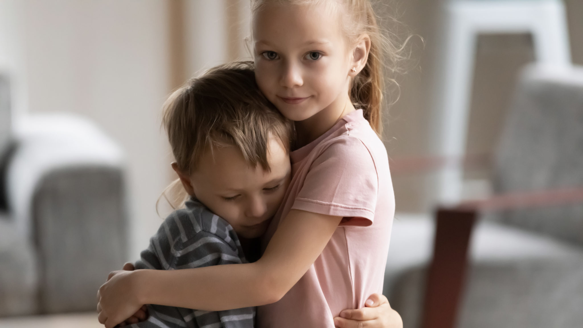 Sister Comforts Her Brother Battling Leukemia Secret Life Of Mom