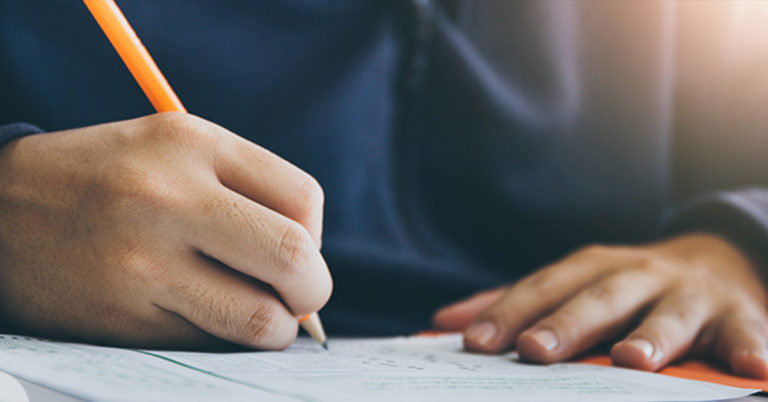 Study Shows Students Learn Better When They Take Handwritten Notes - Featured image