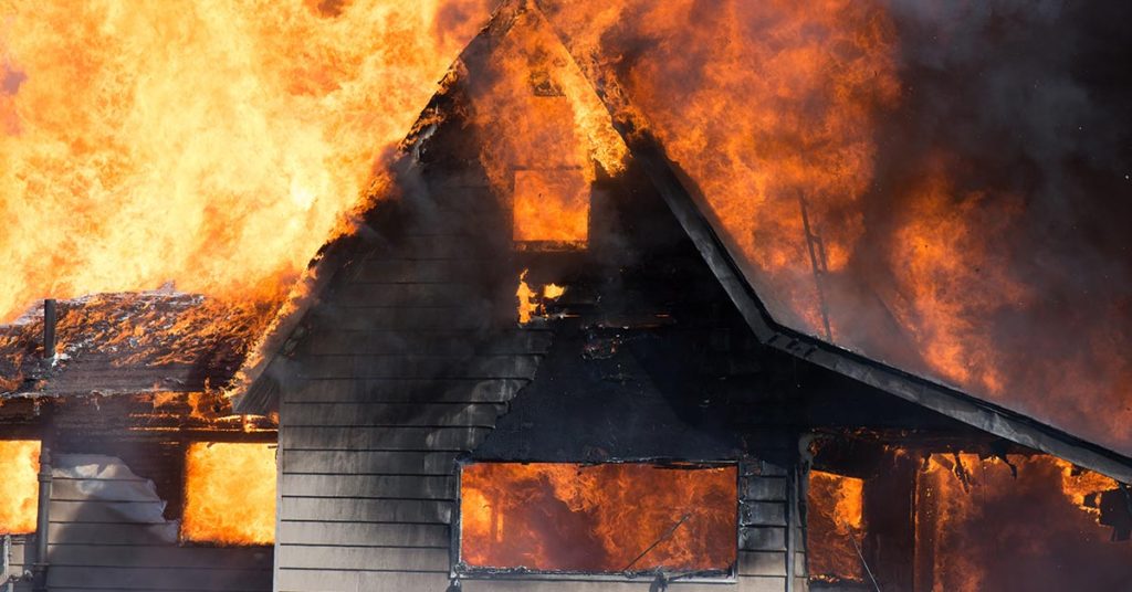 Father rushed into burning home to save his twin 18-month-old daughters - Featured image