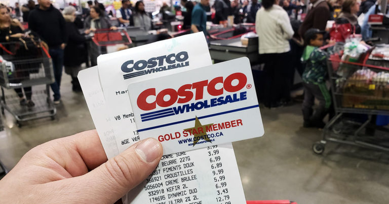 The Real Reason Costco Has People Who Check Receipts Makes Sense - Featured image