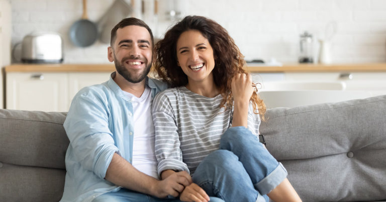 My Husband and I Have Been Sleeping Separately for 7 Years, and Now We’re Happier - Featured image