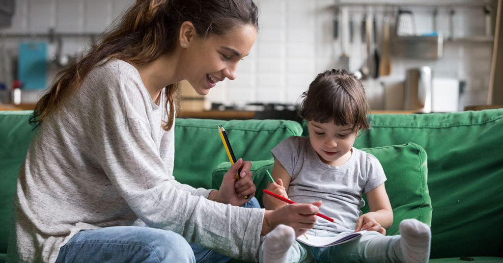 Mom secretly records babysitter’s voice while she thinks she’s alone with little girl - Featured image