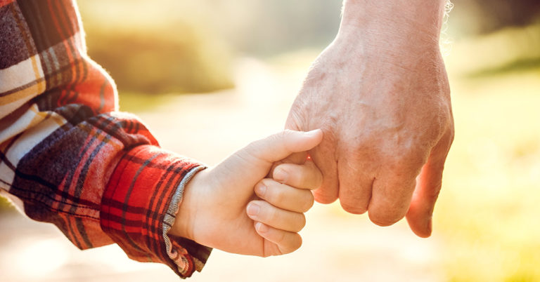 Seriously Ill Grandfather Becomes the Only One Who Needs David after His Parents’ Divorce – a Short Story - Featured image