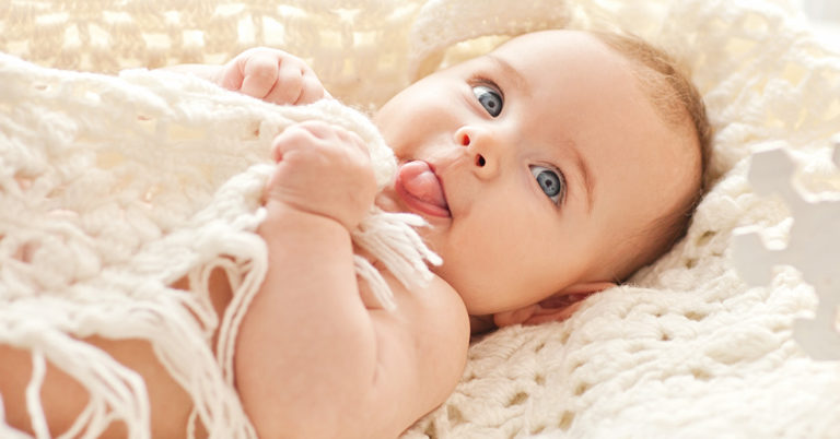 ‘A Miracle Baby’: The Black Couple Who Gave Birth to a Blond, Blue-Eyed Child - Featured image