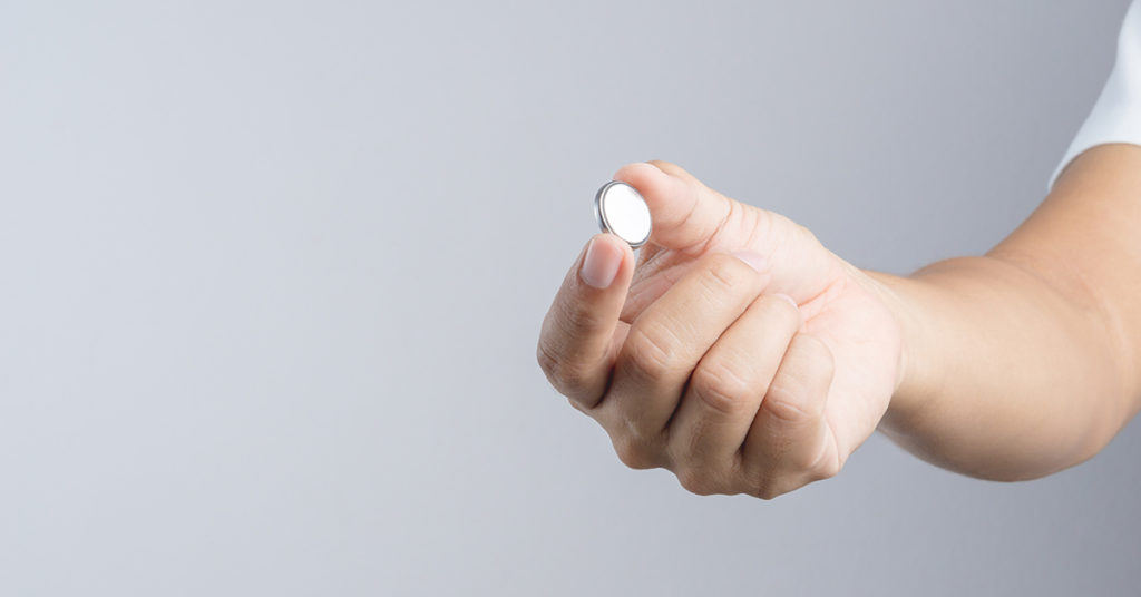 A toddler swallowed a button battery and died. Her mom is taking action. - Featured image