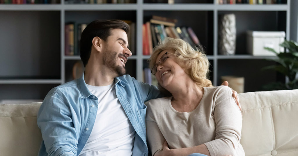 She Lost Her Husband, then Found the Son She Placed for Adoption 3 Decades Earlier - Featured image