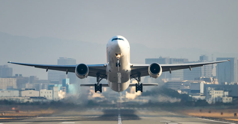 Man Keeps Child From Grabbing His Phone On Plane While Mother Complains — Wants To Know If He’s Wrong - Featured image