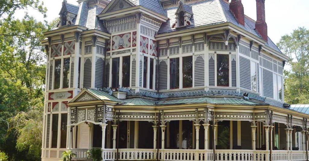 I Came for My Inheritance and Ran into My Twin in a Wheelchair in That House – a Short Story - Featured image