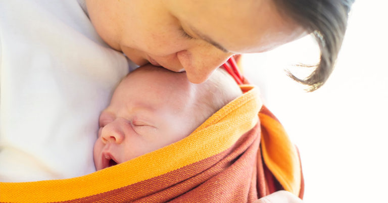 As a Teen Mom, I Gave Birth to a ‘Deformed Monster’ Without Limbs Even His Dad Didn’t Want - Featured image