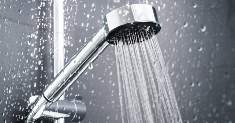 Woman Is Shocked To Discover Her Friends Shower Daily, Asks If She’s Being Gross - Featured image