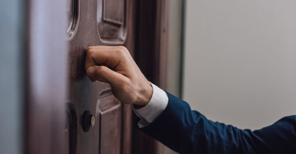 Wife Calls Husband About “Man at the Door” that’s Been Watching Him and Wheelchair-Bound Daughter - Featured image