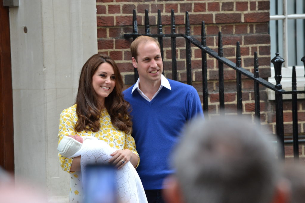 Kate Middleton and Prince WIlliam with newborn child
