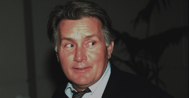Martin Sheen Is Married to the ‘Scariest Woman’ He’d Ever Met for 60 Years Now & They Share 4 Kids - Featured image