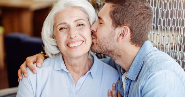 Man Builds Special Room for His Grandmother to Live With Him in Her Last Years - Featured image