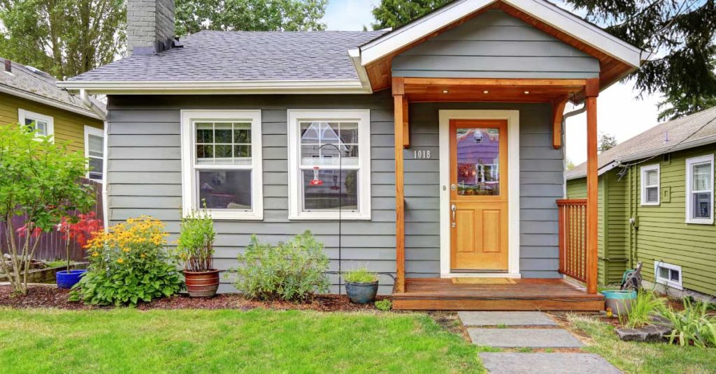 Man Learns Grandma Owned a $1.3M Mansion While Living in Tiny House and He Is Not Its Inheritor — a Short Story - Featured image