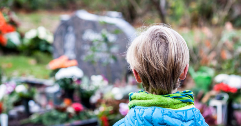 Every Day Little Boy Runs Away from Stepfather to Mom’s Grave, He Meets Her Carbon Copy There – a Short Story - Featured image