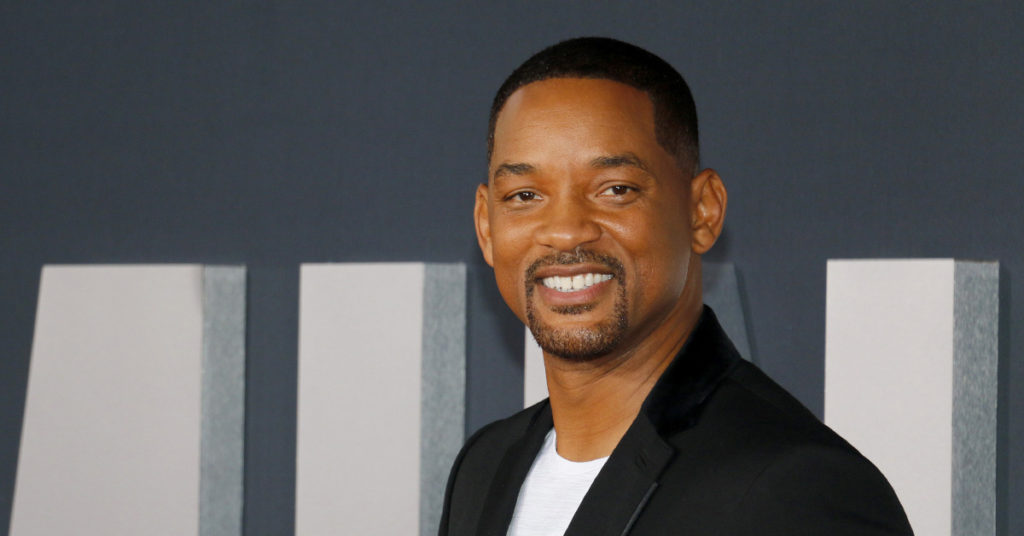 Will Smith Completely Loses It At Chris Rock And Punches Him After He Makes Joke About Jada - Featured image