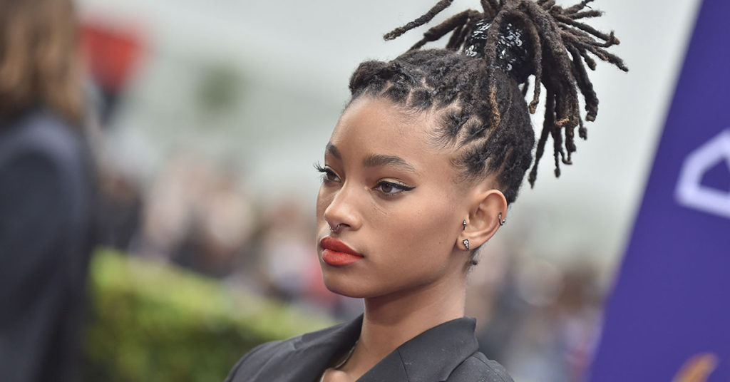 Will Smith’s Daughter Willow Smith Talks About Being Polyamorous - Featured image