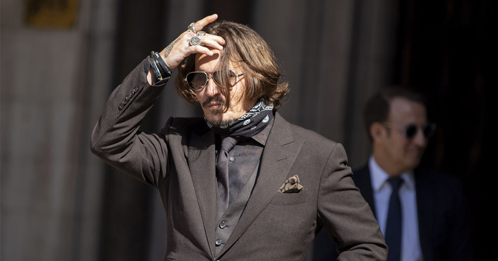 Why Does It Seem Like the Entire Internet Is Team Johnny Depp? - Featured image