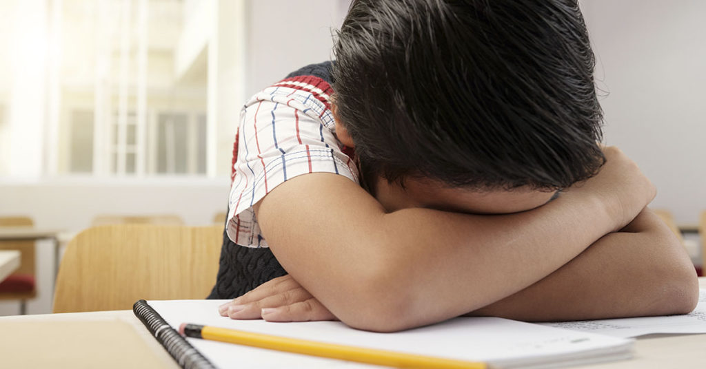 Teacher wrote ‘absolutely pathetic’ on 7-year-old’s math paper - Featured image