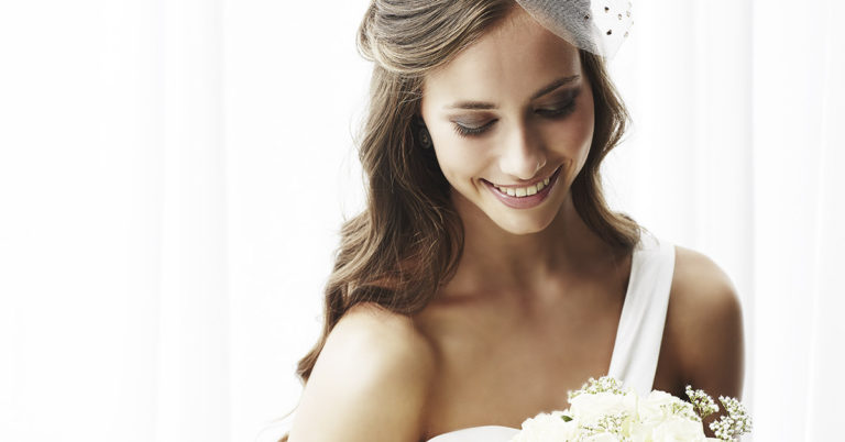 Bride Spends Less Than $10 On Wedding Dress: ‘I Still Felt Like A Princess On My Day’ - Featured image