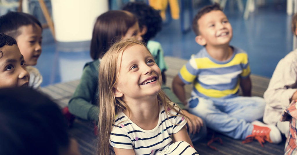 A Kindergarten Boy Invited His Entire Class to His Adoption and My Heart Is Full - Featured image