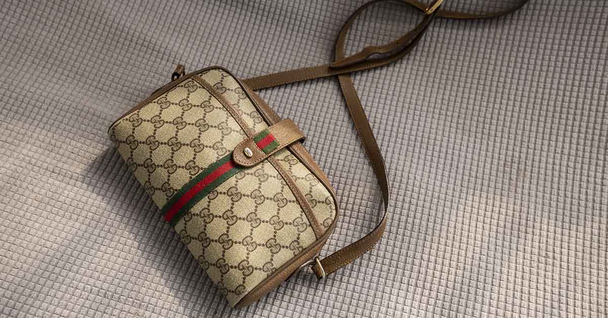 Gucci purse