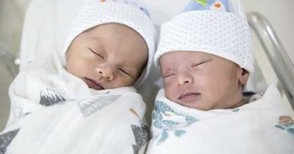 Woman gives birth to twins from 2 different dads, her husband & her lo...