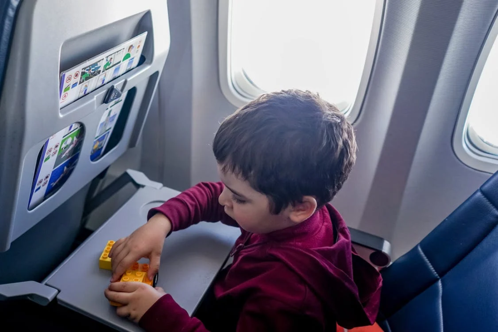 No more additional fee to be seated together when flying with kids.