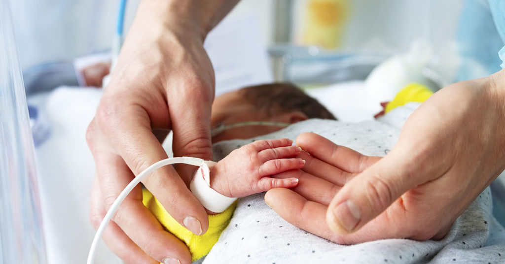 Father Shares The Moment He Had To Choose Between Fiancee And His Unborn Child - Featured image