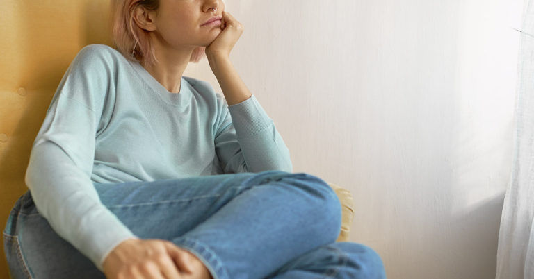 ‘I married a traveler – what he says goes and he doesn’t like me going out without him’ - Featured image