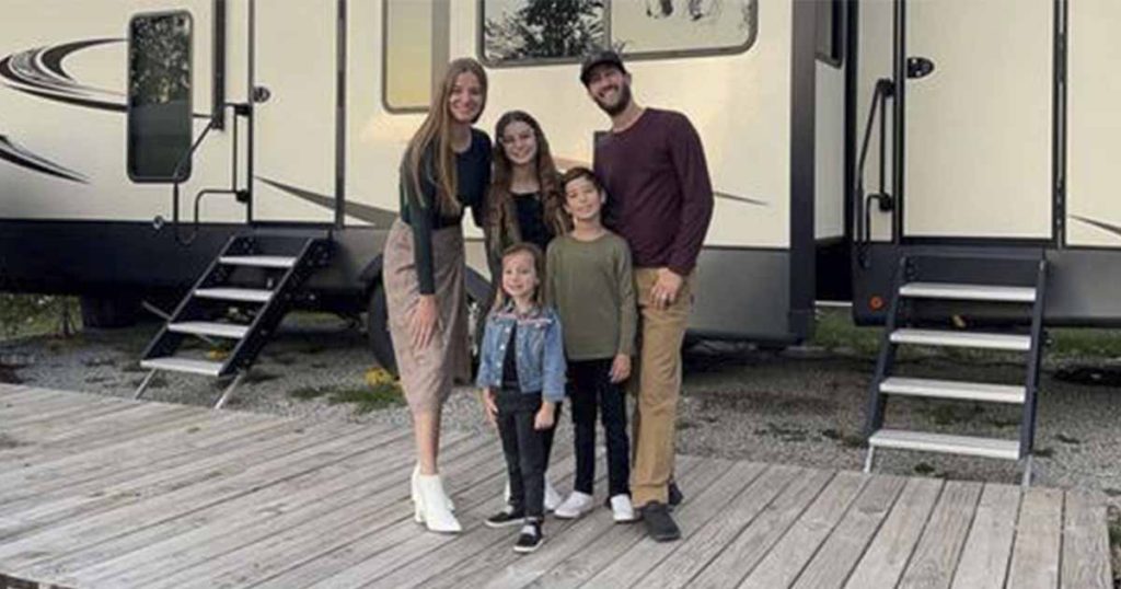 Family of 5 opens up about living in an RV full-time: 'We've hacked th...
