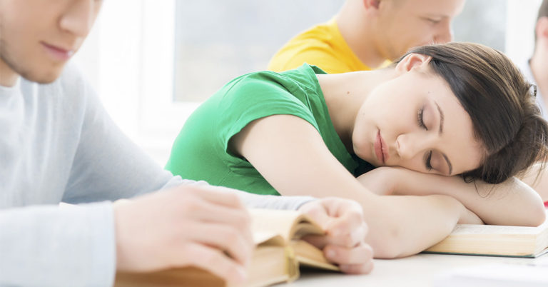 A high school teacher’s reaction to a sleeping student has gone viral for all the right reasons. - Featured image