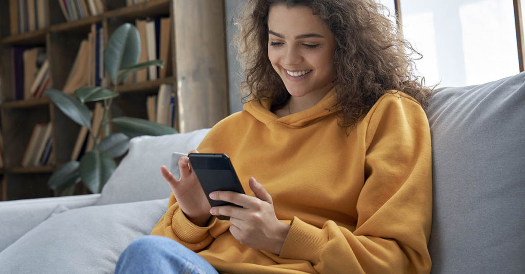 Meet Megan and Morgan, The “Trueblue Twins” Who Are Taking The Internet By Storm - Featured image