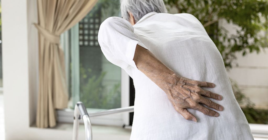 Disappointed mom invents her own shopping cart for special needs kids and seniors - Featured image