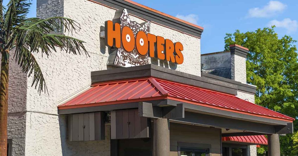 ‘I took my nine-year-old son to Hooters as a treat for doing well at school’ - Featured image