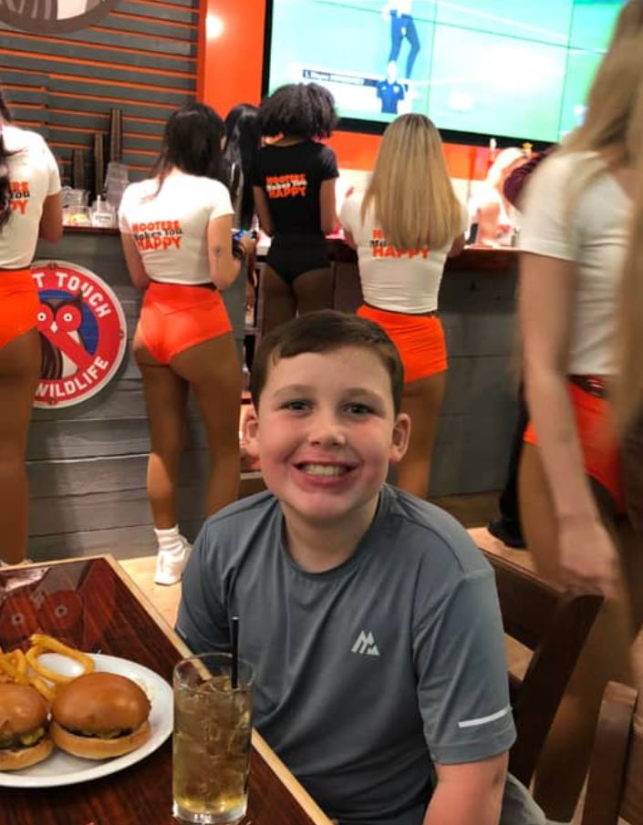Paul Edwards' son Buddy at Hooters