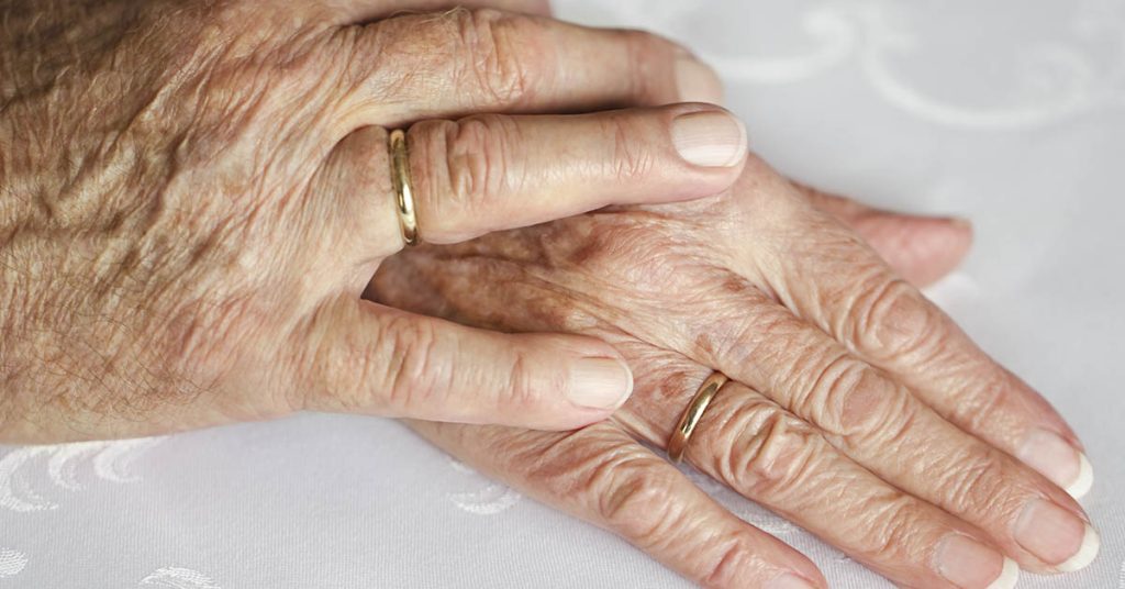 Granddaughter Shares Poignant Moment That Ends Her Grandparents’ 60-Year Love Story - Featured image