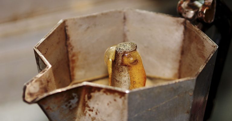 Can You Guess the Top Kitchen Gadget in Each Country Around the World? - Featured image