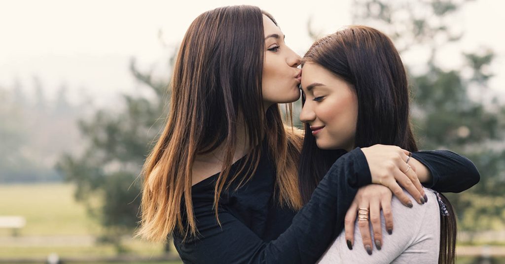 Science Shows Having A Sister Makes You A Better Person - Featured image
