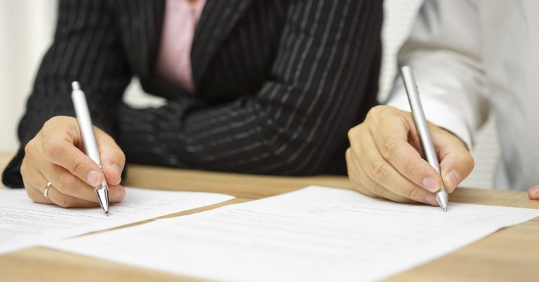 Divorce Lawyer Says Women Should Avoid These 5 Professions in a Husband - Featured image