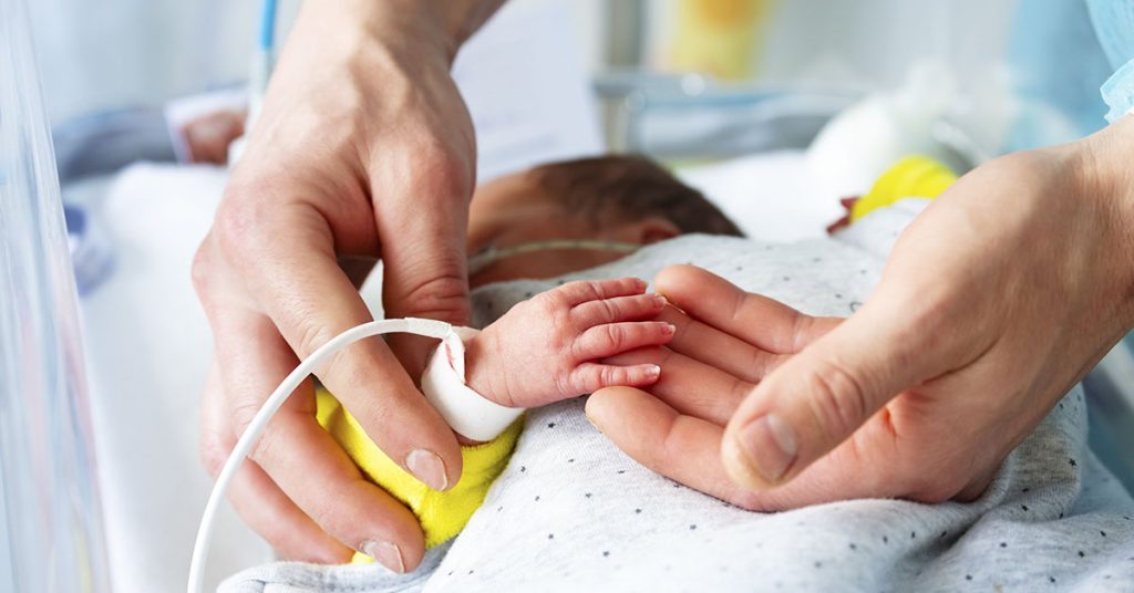 She weighed less than a pound at birth and doctors thought she would not survive - Featured image